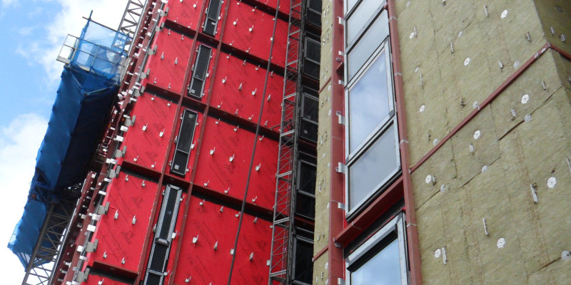 CAVITY BARRIERS & BRANDVOORT-PLANTING OVER GEVELS